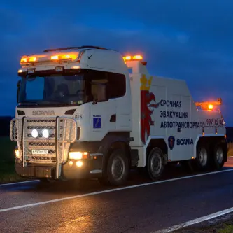 Грузовой эвакуатор Scania